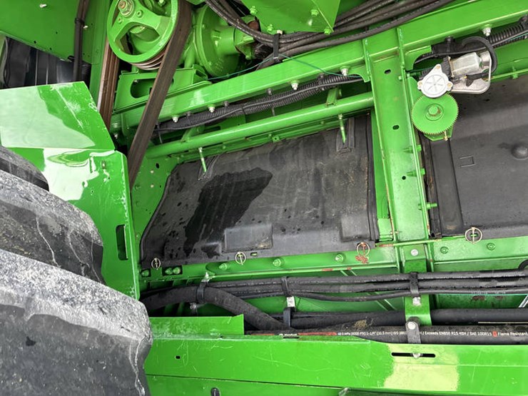 2017-john-deere-s680-image-61