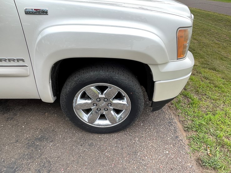 2012-gmc-1500-image-47