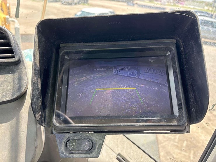 2018-komatsu-wa500-8-image-12