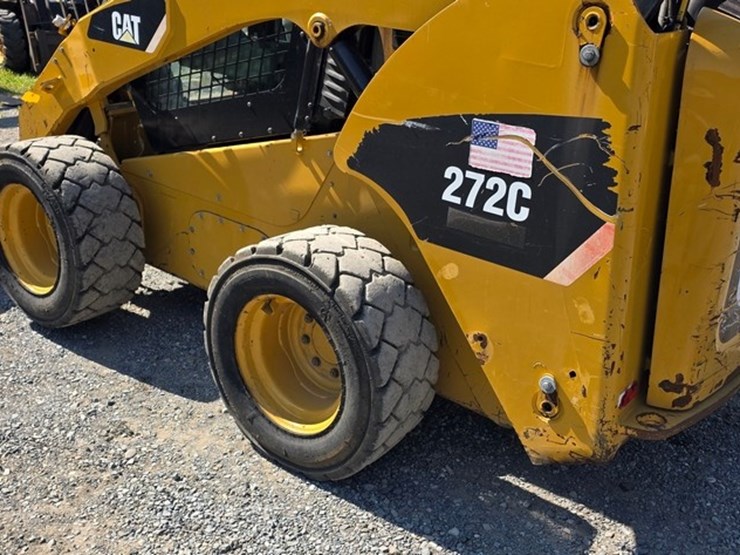 2012-caterpillar-272c-image-21