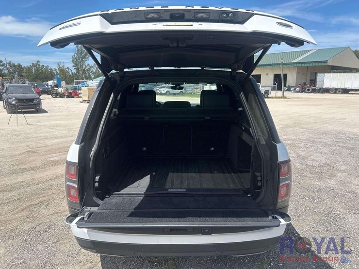 2018-land-rover-range-rover-image-23