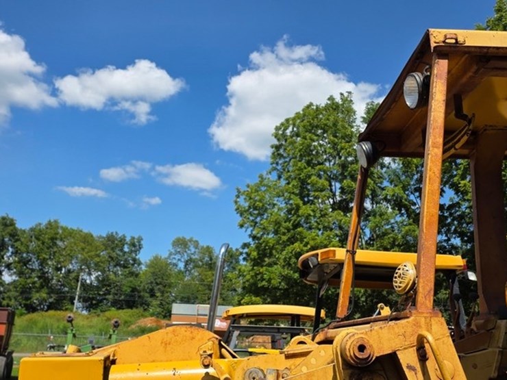1989-caterpillar-953-image-37