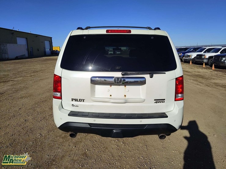 2012-honda-pilot-image-17