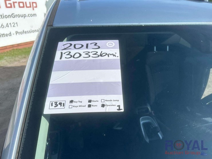 2013-dodge-journey-sxt-image-11