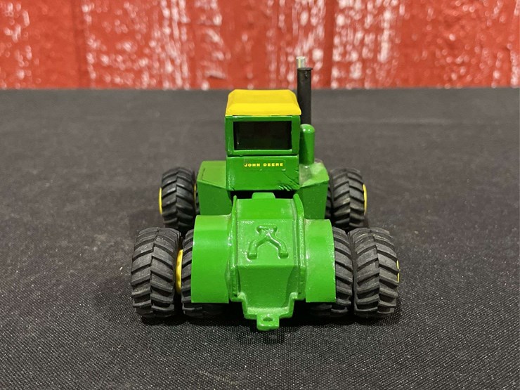 john-deere-64-image-4