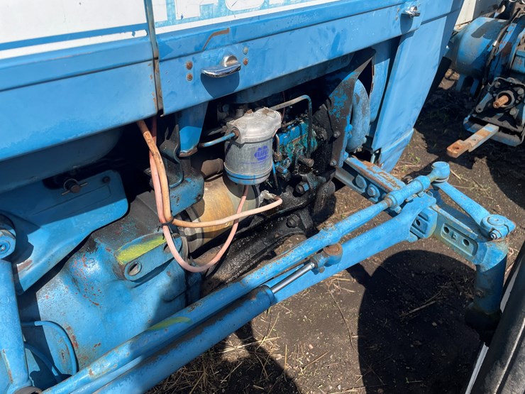 ford-3000-image-6