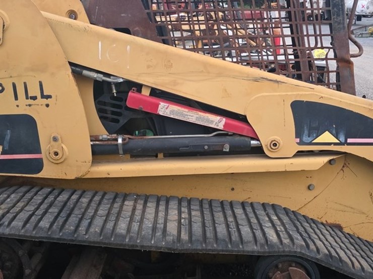 caterpillar-277-image-9