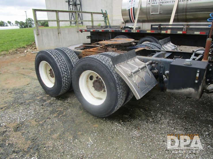 1996-cummins-m11-image-5