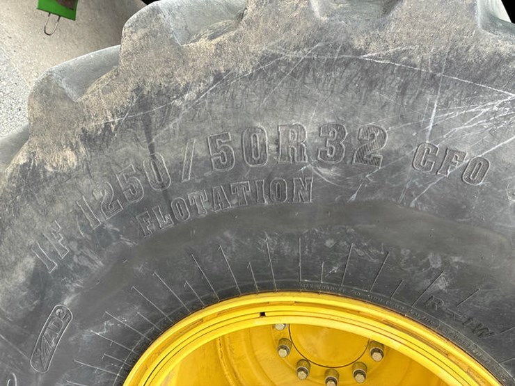 2015-john-deere-s680-image-40