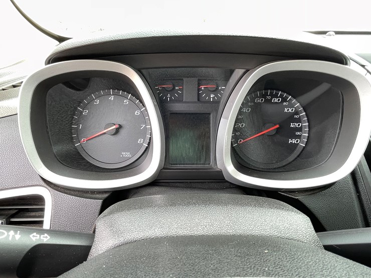 2013-chevrolet-equinox-lt-image-63