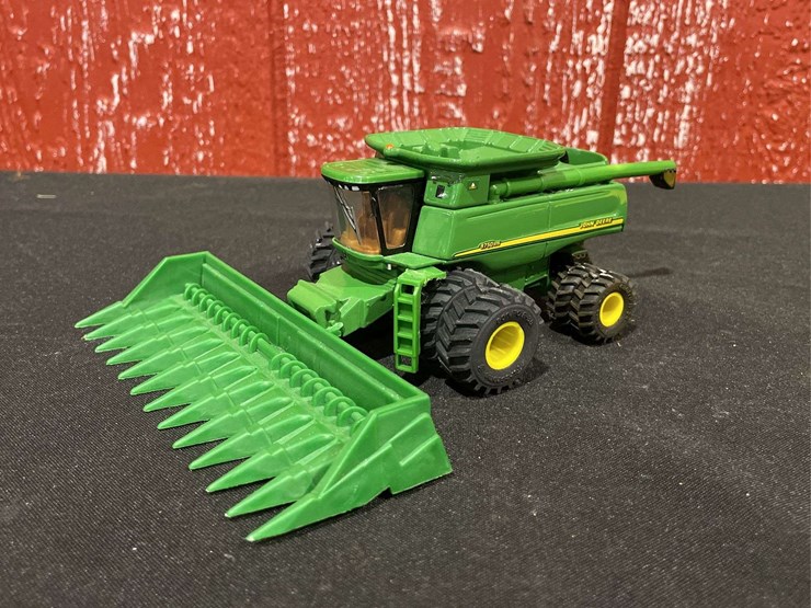 john-deere-9750-image-1