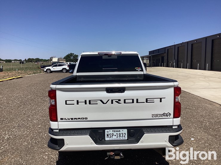 2020-chevrolet-silverado-2500-image-6
