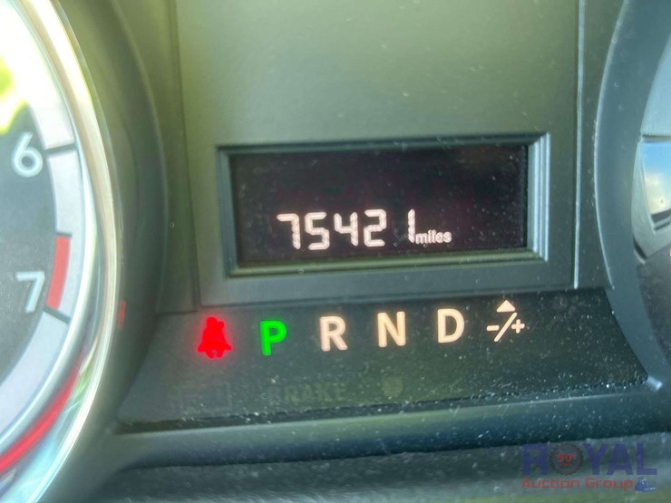 2013-dodge-grand-caravan-se-image-5