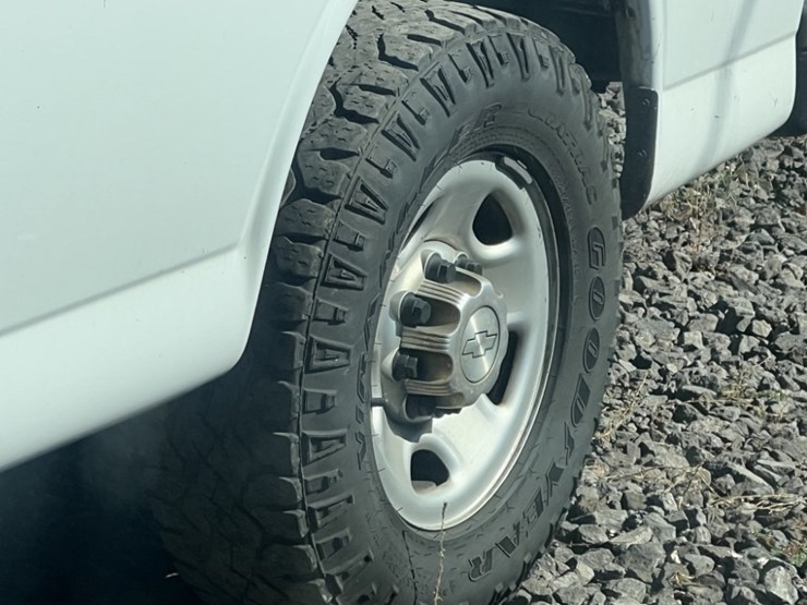 2015-chevrolet-express-3500-image-31