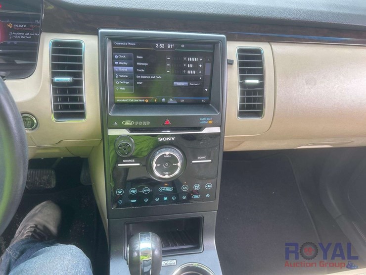 2013-ford-flex-image-10