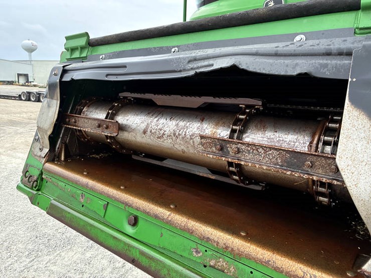 2016-john-deere-s680-image-19