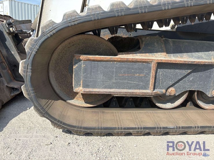 2019-bobcat-t770-image-29