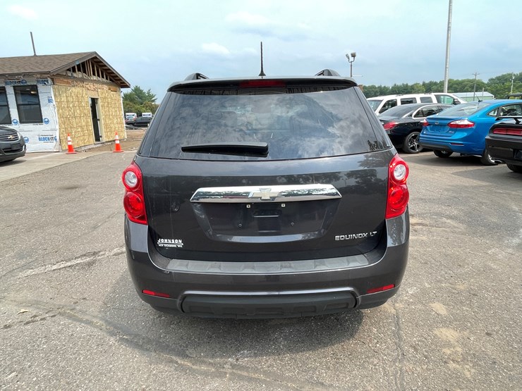 2013-chevrolet-equinox-lt-image-6
