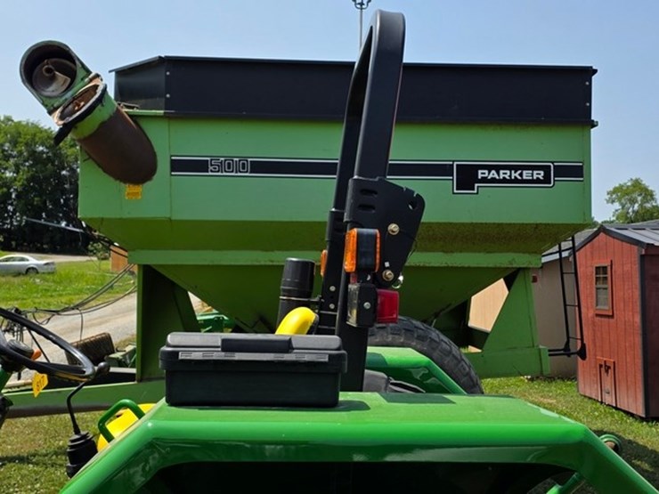 john-deere-5203-image-15