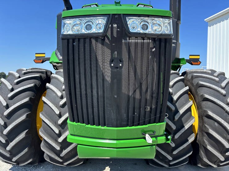 2023-john-deere-9r-440-image-14