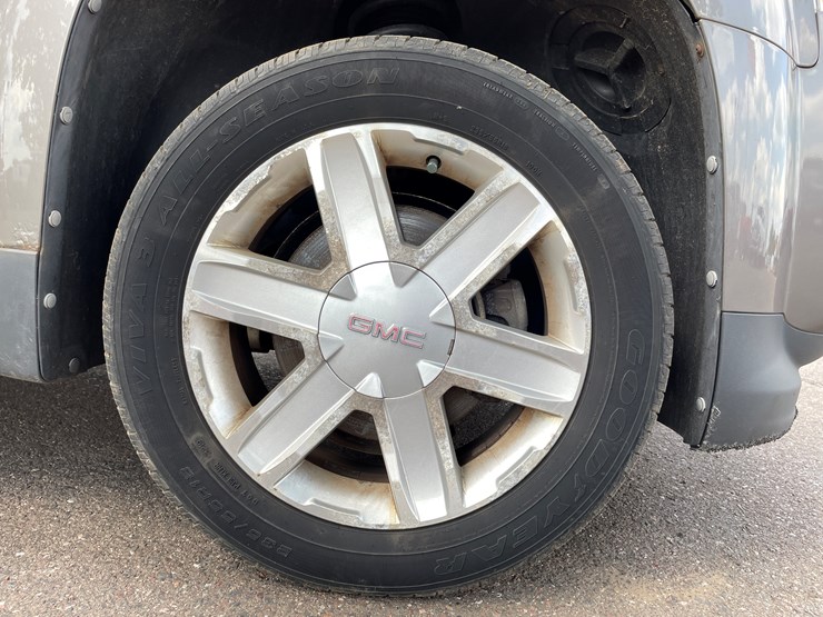 2010-gmc-terrain-slt-image-35