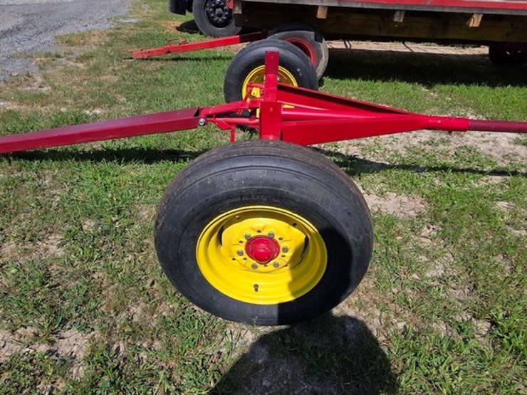 new-farm-bilt-6-lug-running-gear-image-14