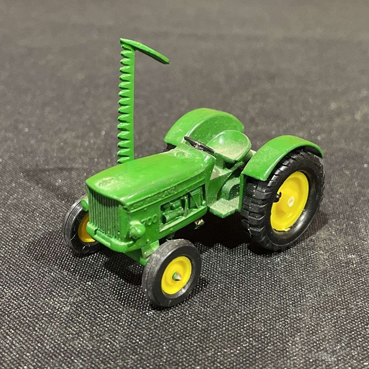 JOHN DEERE 64