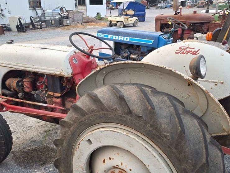 ford-8n-image-15
