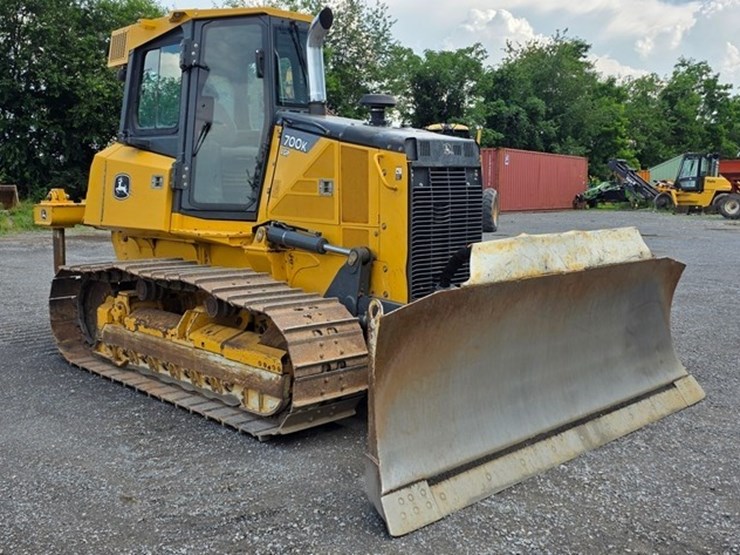 2014-deere-700k-lgp-image-2