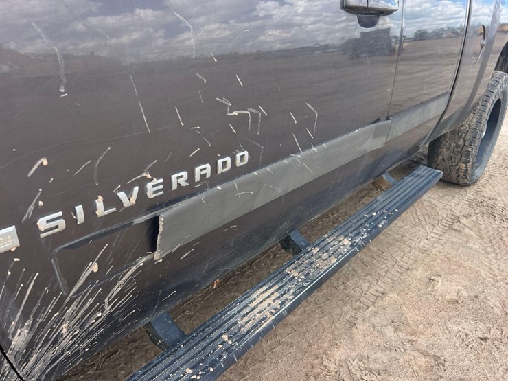 2008-chevrolet-silverado-image-15