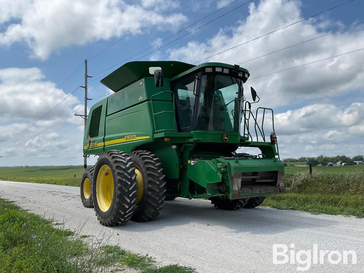 2004-john-deere-9760-sts-image-3