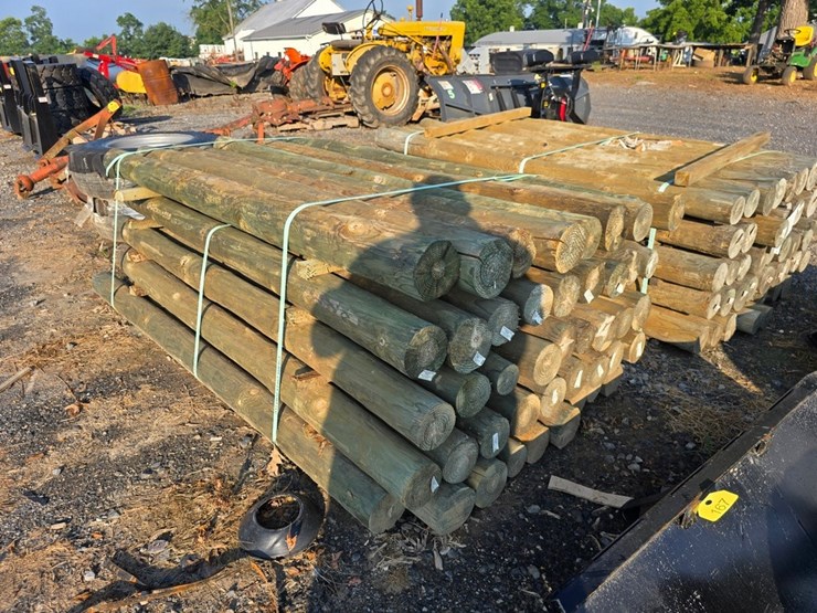 new-45-4x7-treated-fence-posts-image-1