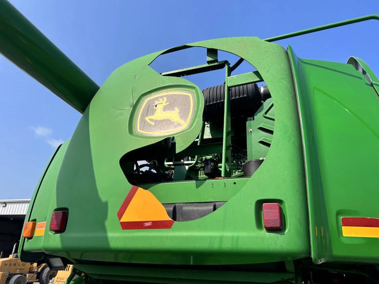2001-john-deere-9750-image-6