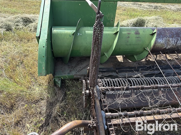 john-deere-12-image-17