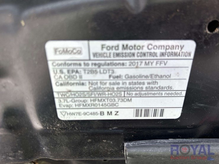2017-ford-explorer-image-10