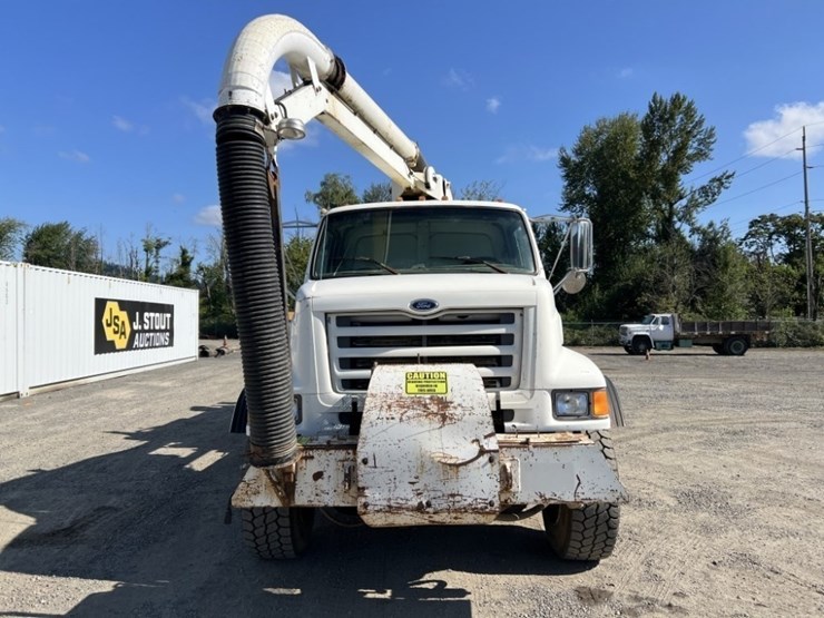 1998-ford-l8501-image-8