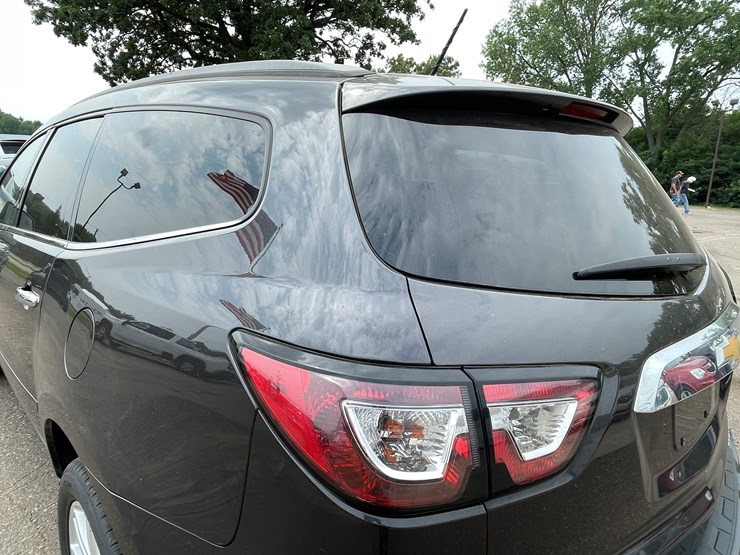 2014-chevrolet-traverse-image-26