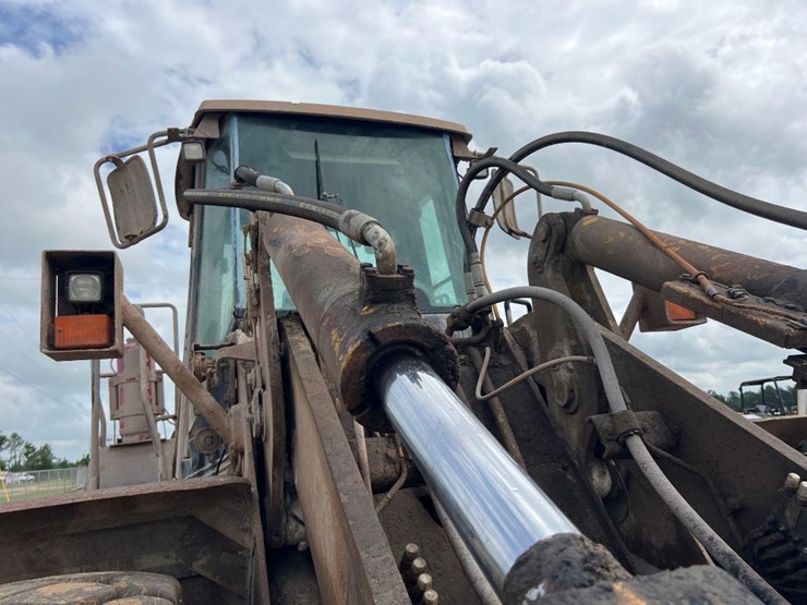 caterpillar-it62h-image-22