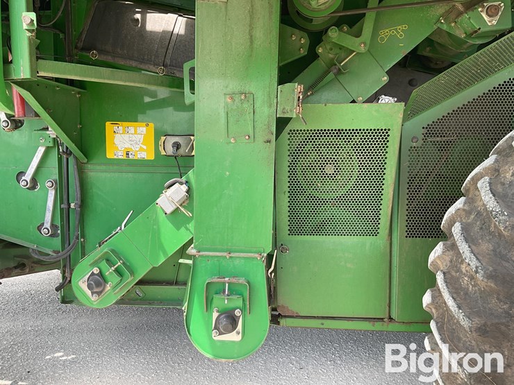 2004-john-deere-9760-sts-image-10