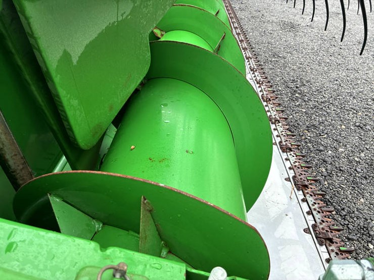 2013-john-deere-635f-image-19