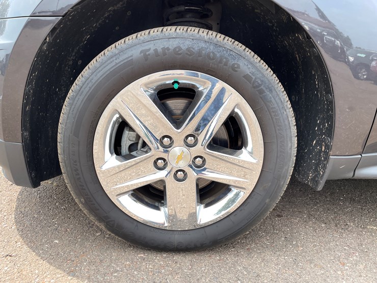 2016-chevrolet-equinox-lt-image-12