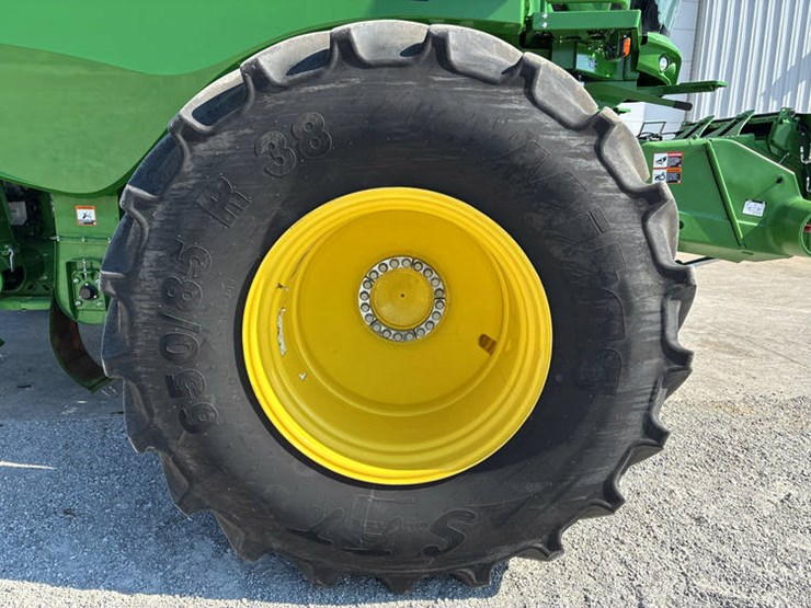 2024-john-deere-s780-image-29