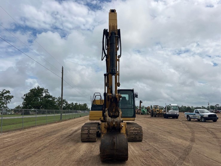 caterpillar-320gc-image-7