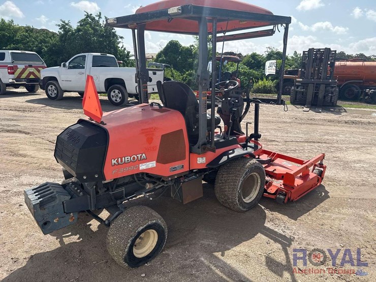 2019-kubota-f3990-image-3