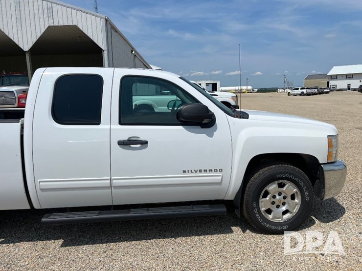 2012-chevrolet-silverado-image-7
