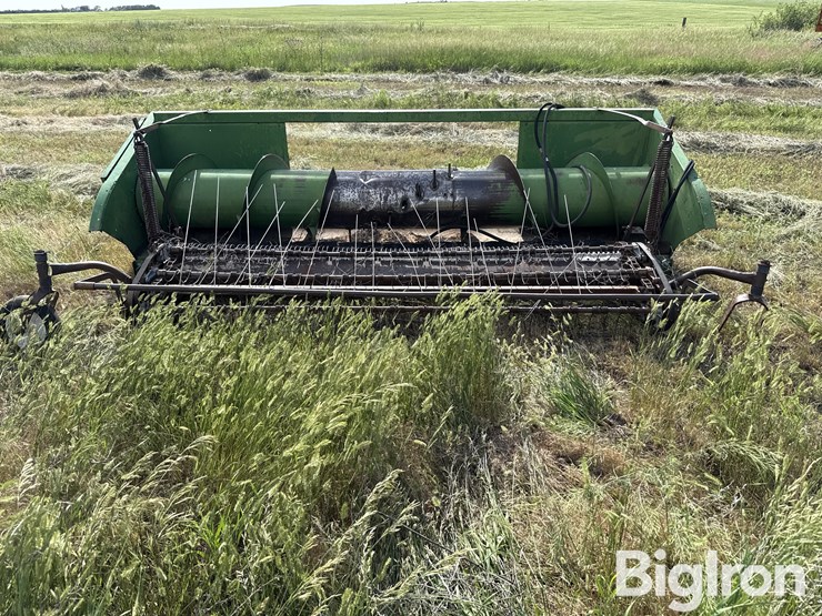 john-deere-12-image-2