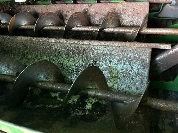 2013-john-deere-s690-image-67