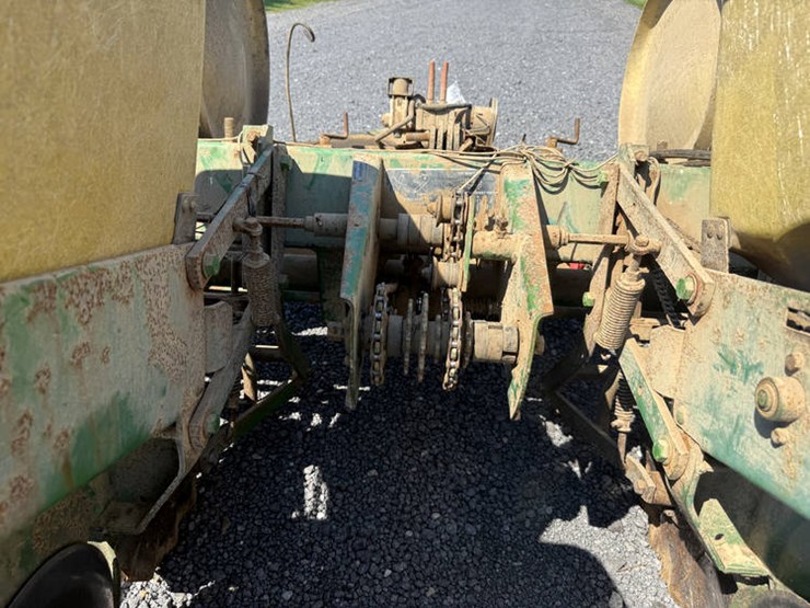 john-deere-7000-image-12