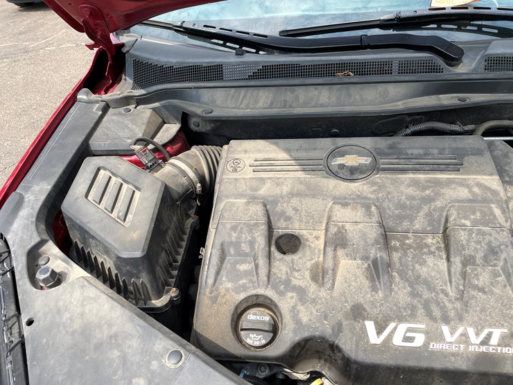 2015-chevrolet-equinox-lt-image-59