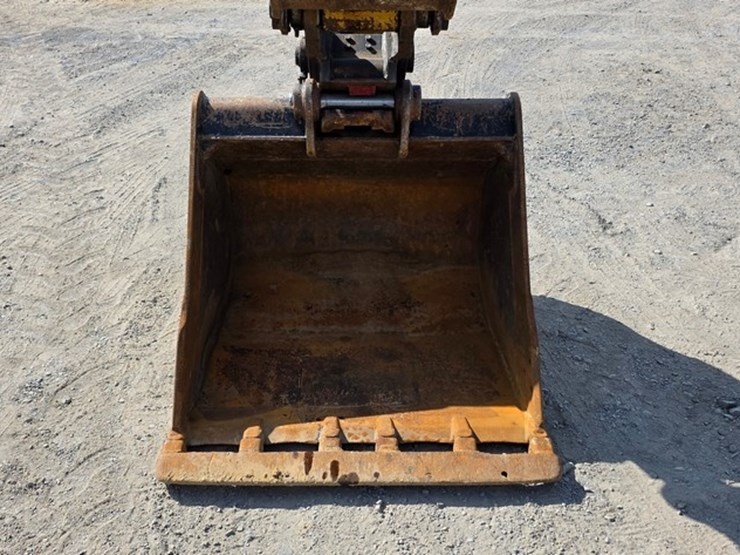 2023-caterpillar-310-image-44